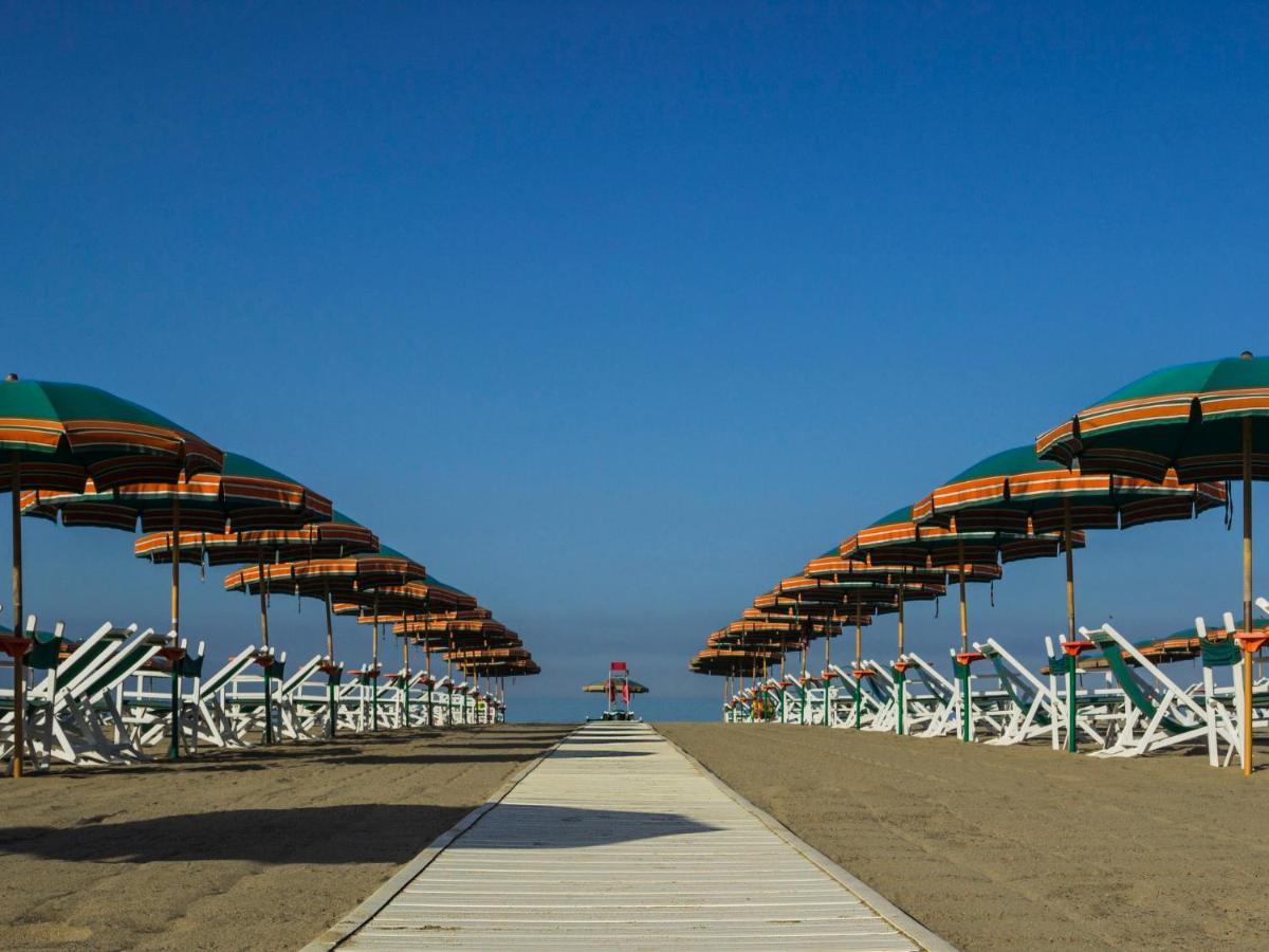 Holiday Home Antonia By Interhome Marina di Pietrasanta Exterior photo